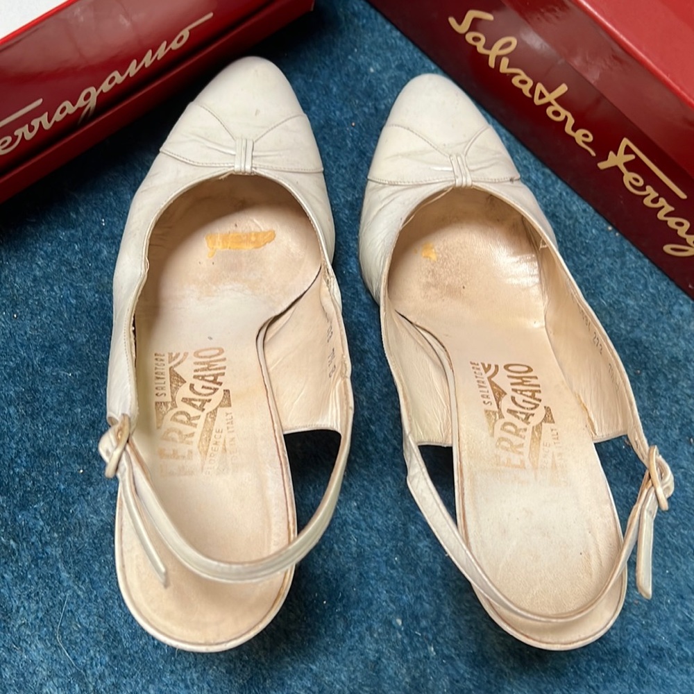 Woman size 7 1/2